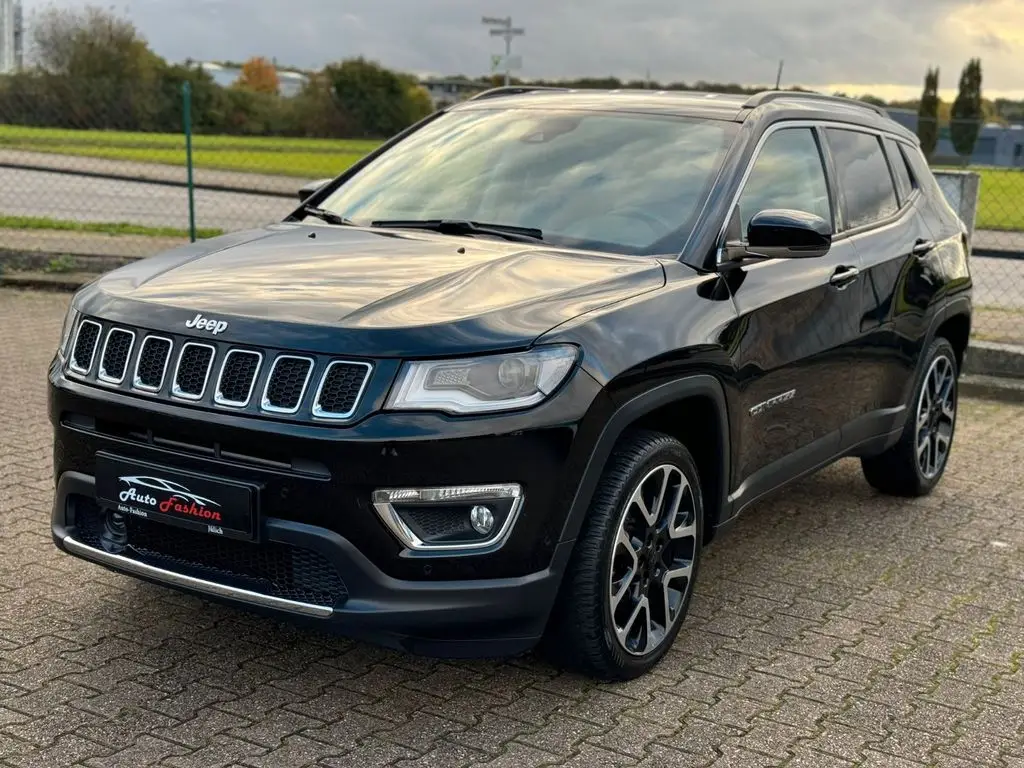 Photo 1 : Jeep Compass 2018 Essence