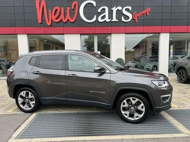 Photo 1 : Jeep Compass 2019 Diesel