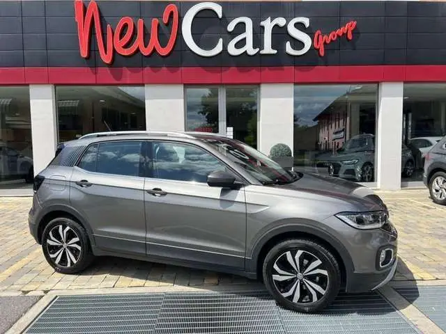 Photo 1 : Volkswagen T-cross 2019 Petrol