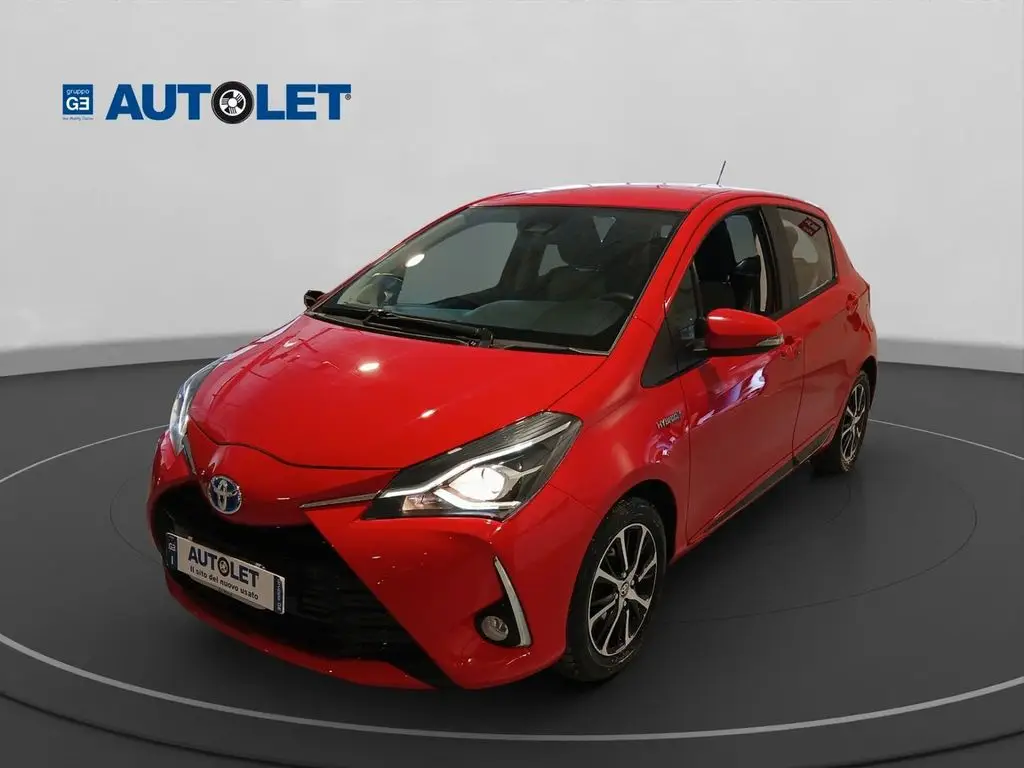 Photo 1 : Toyota Yaris 2018 Hybrid