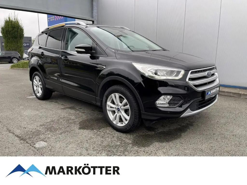 Photo 1 : Ford Kuga 2018 Petrol