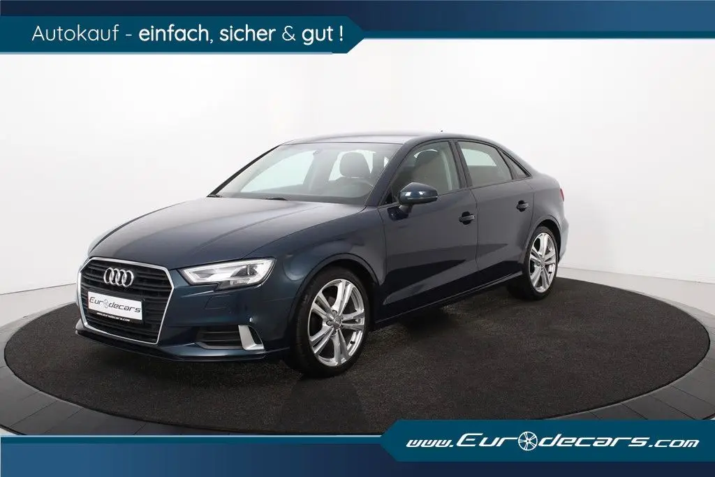 Photo 1 : Audi A3 2020 Essence