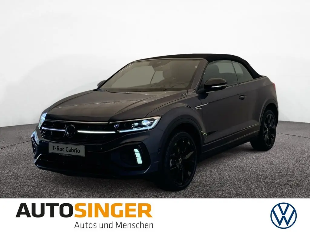 Photo 1 : Volkswagen T-roc 2024 Essence