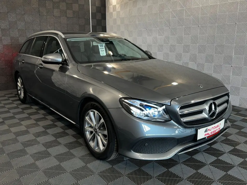 Photo 1 : Mercedes-benz Classe E 2017 Diesel