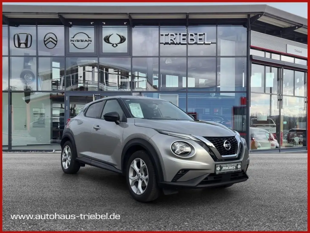 Photo 1 : Nissan Juke 2021 Essence