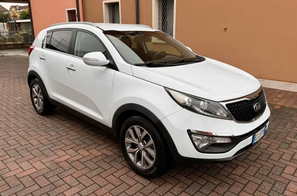 Photo 1 : Kia Sportage 2015 GPL