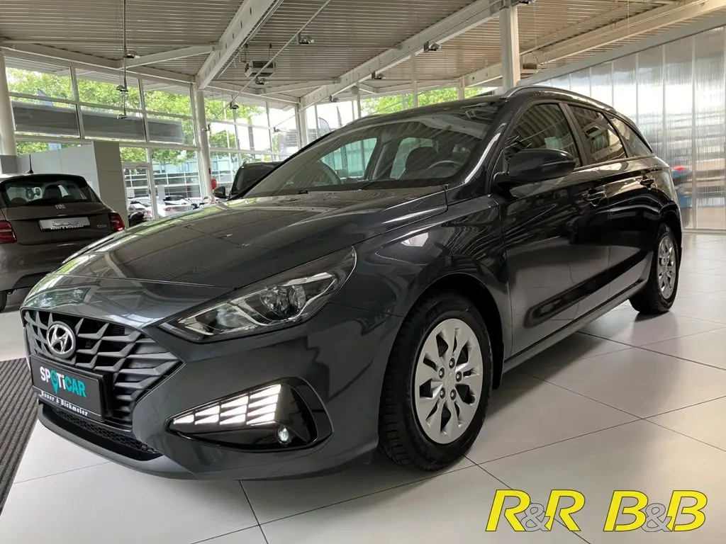 Photo 1 : Hyundai I30 2022 Essence