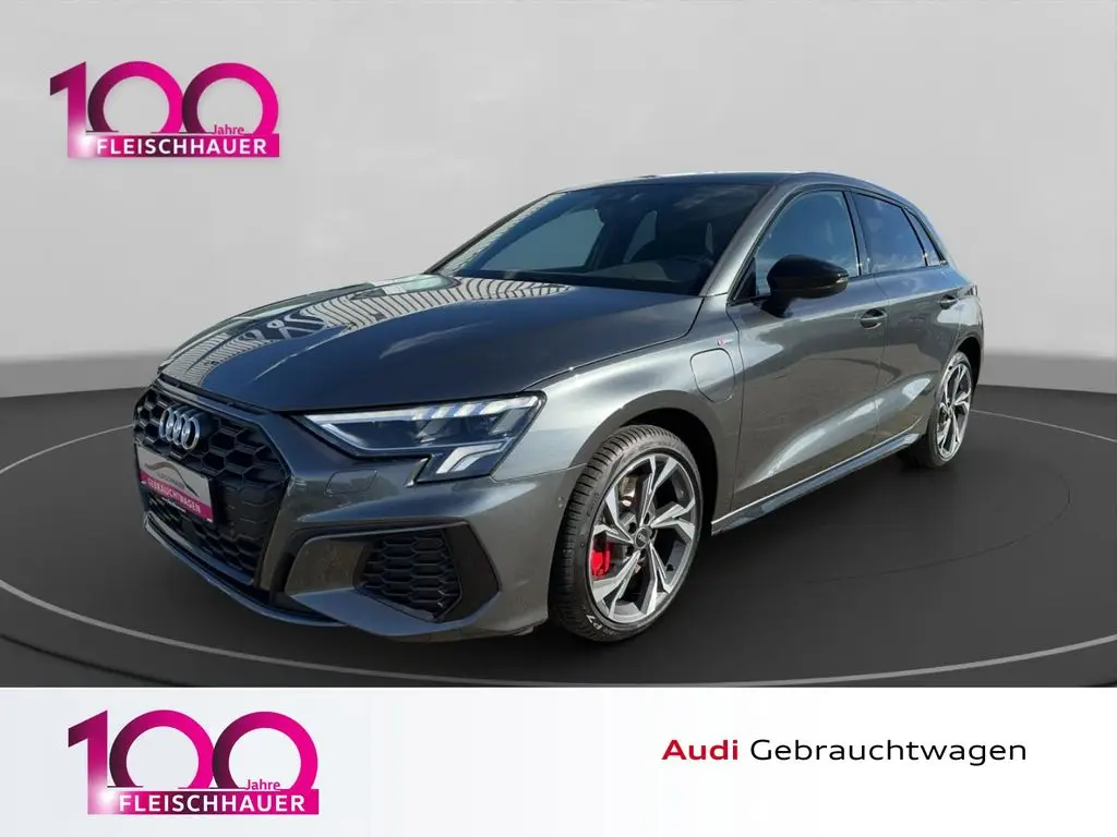 Photo 1 : Audi A3 2022 Hybride