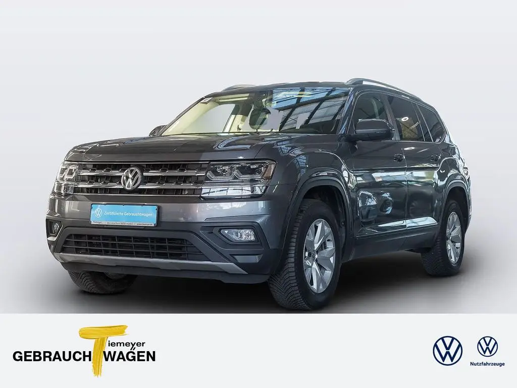 Photo 1 : Volkswagen Touareg 2018 Petrol