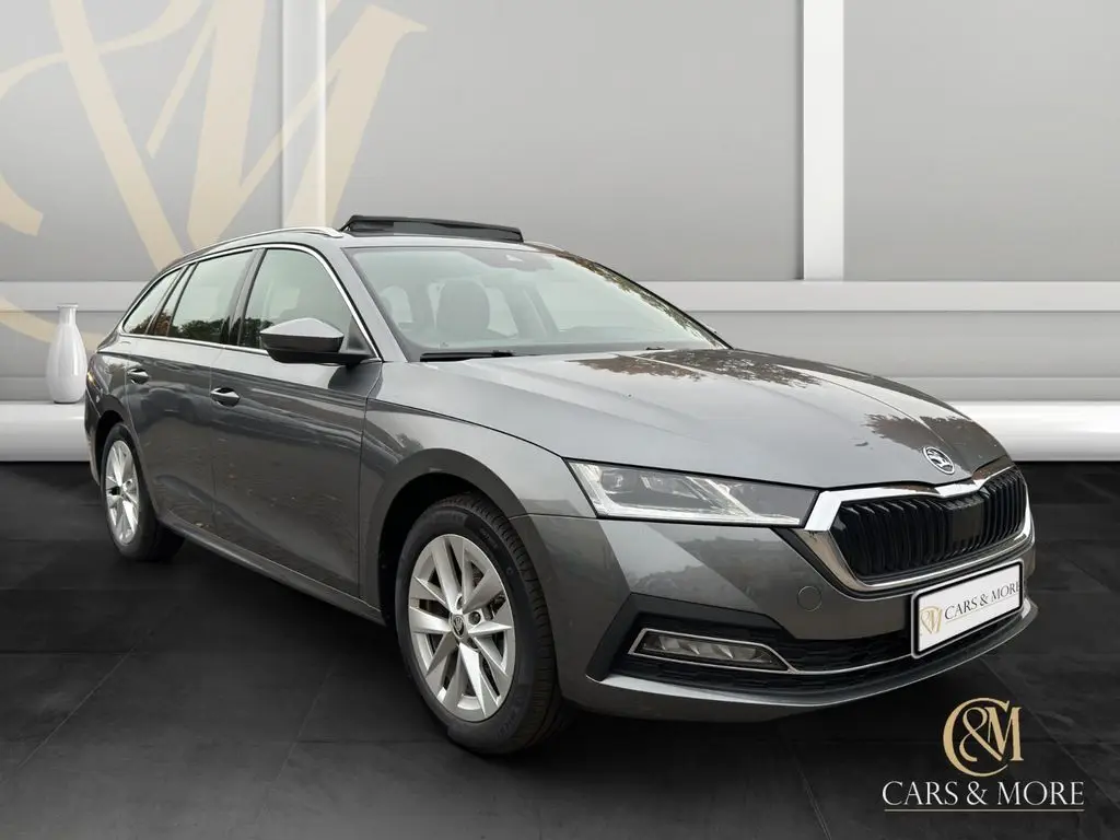 Photo 1 : Skoda Octavia 2024 Petrol