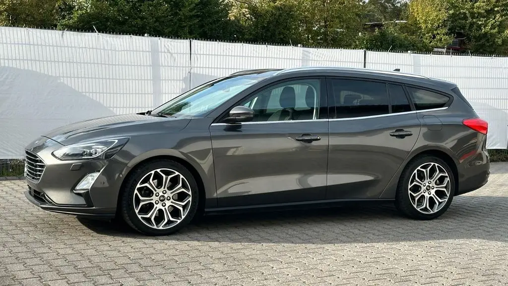 Photo 1 : Ford Focus 2019 Diesel