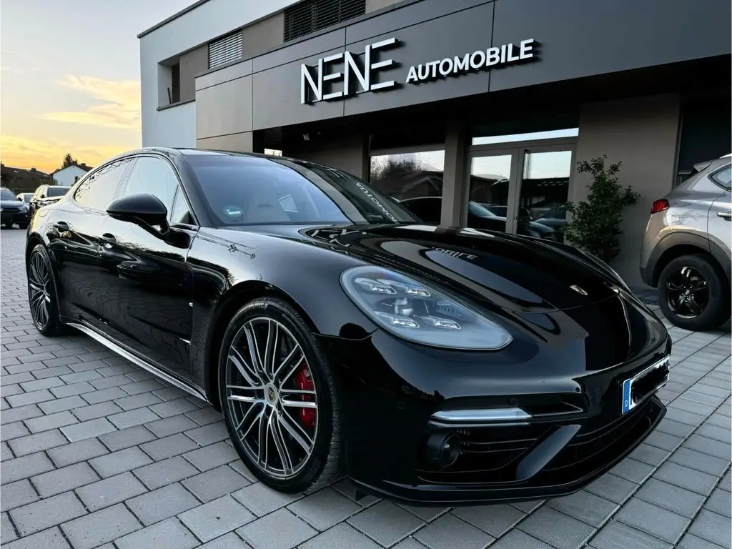 Photo 1 : Porsche Panamera 2017 Petrol