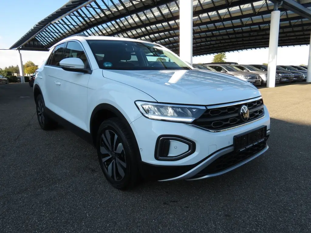 Photo 1 : Volkswagen T-roc 2023 Essence