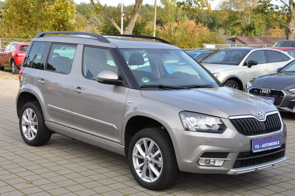 Photo 1 : Skoda Yeti 2017 Petrol