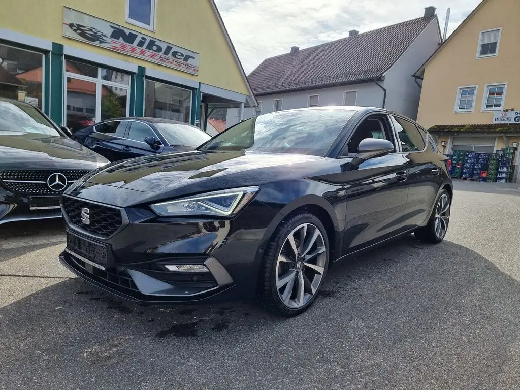 Photo 1 : Seat Leon 2021 Essence