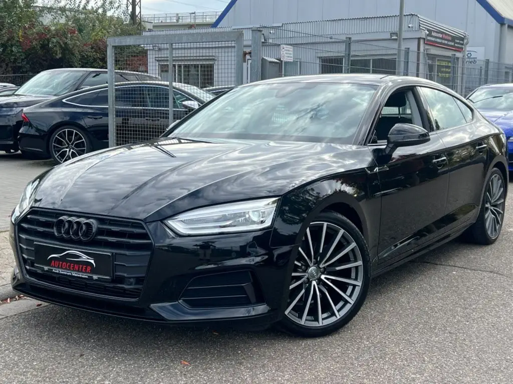 Photo 1 : Audi A5 2018 Petrol