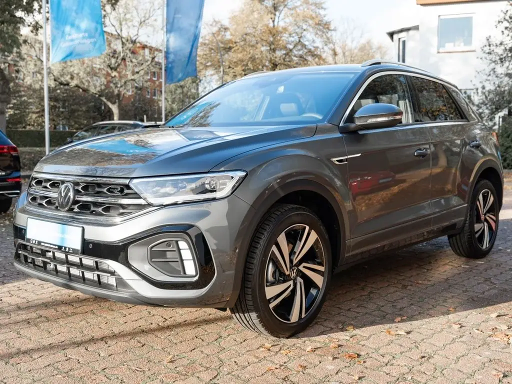 Photo 1 : Volkswagen T-roc 2024 Essence