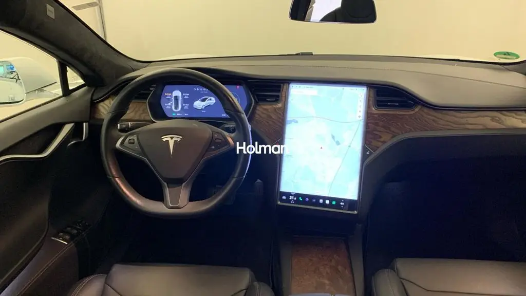 Photo 1 : Tesla Model S 2019 Non renseigné