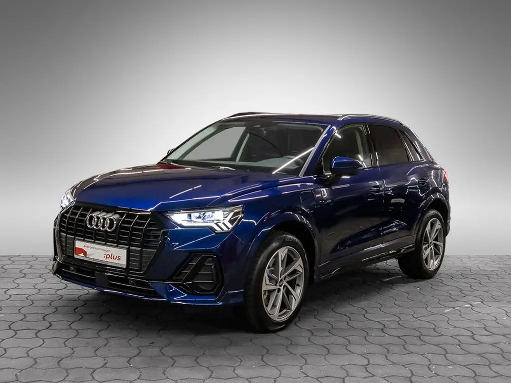 Photo 1 : Audi Q3 2024 Hybride