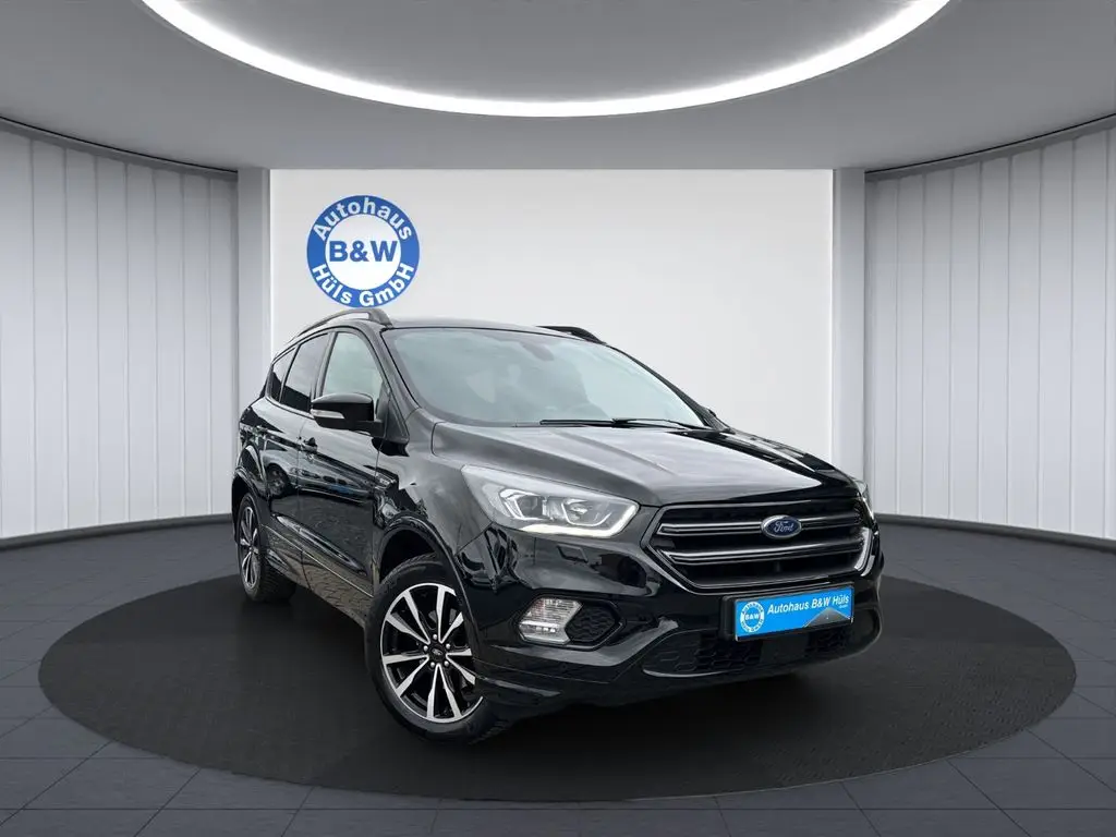 Photo 1 : Ford Kuga 2019 Essence