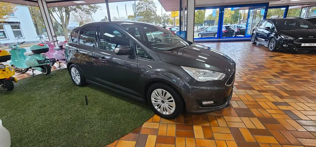 Photo 1 : Ford C-max 2019 Petrol