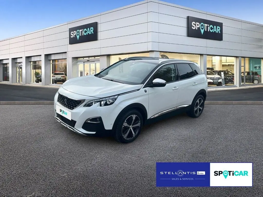 Photo 1 : Peugeot 3008 2019 Petrol