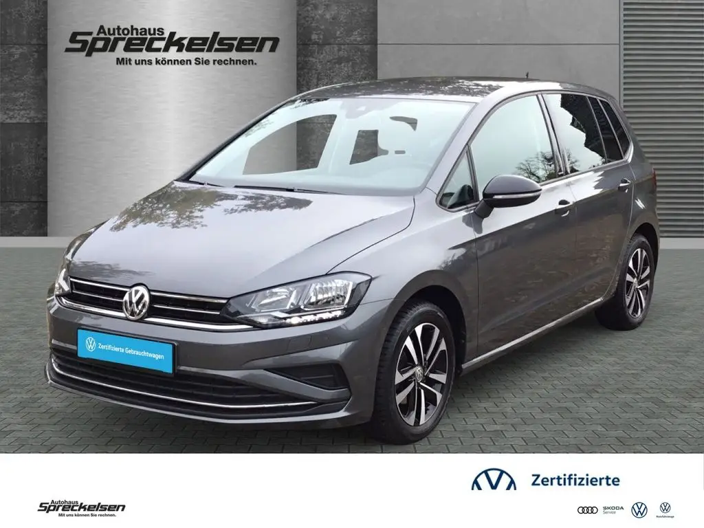 Photo 1 : Volkswagen Golf 2020 Essence