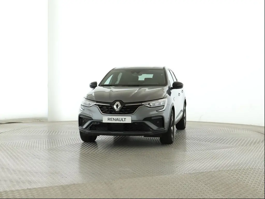 Photo 1 : Renault Arkana 2023 Essence