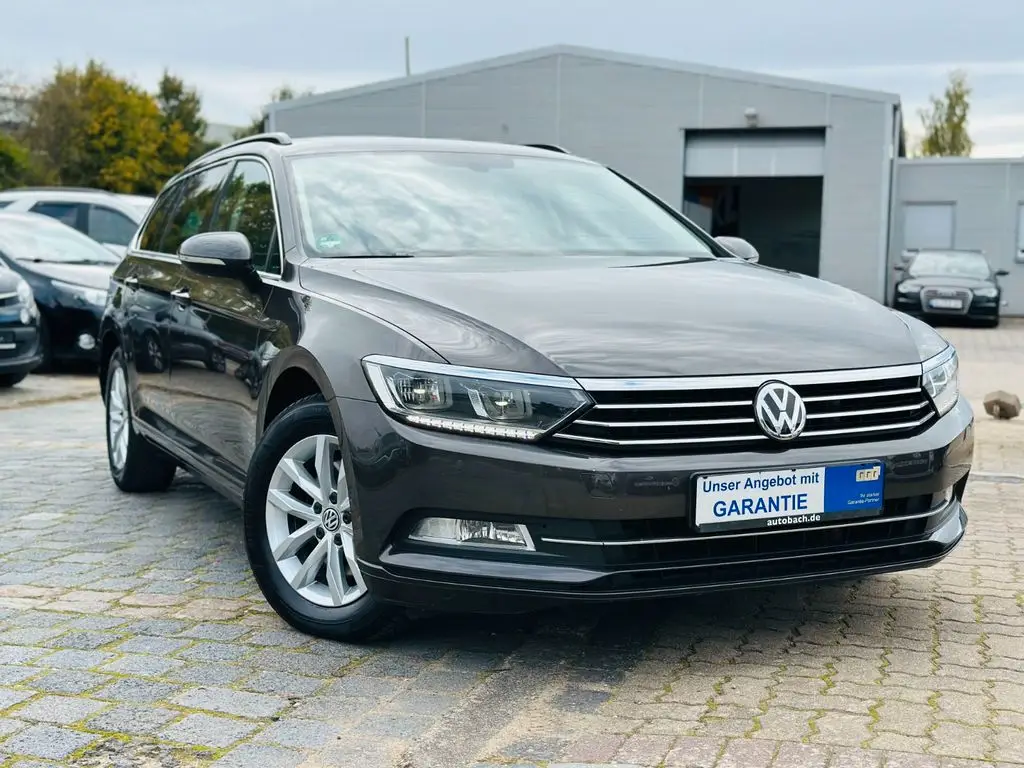 Photo 1 : Volkswagen Passat 2017 Diesel