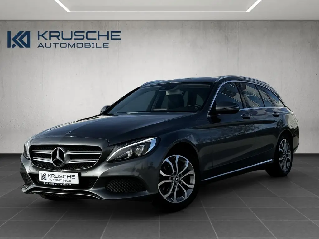 Photo 1 : Mercedes-benz Classe C 2018 Petrol