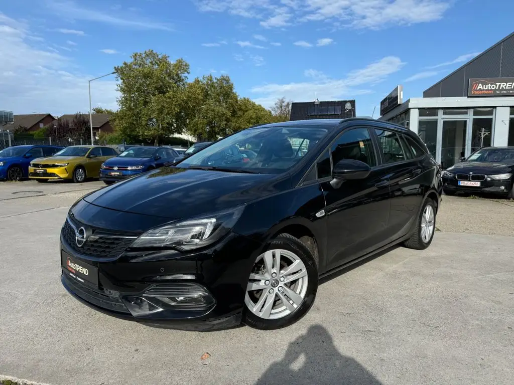 Photo 1 : Opel Astra 2020 Diesel