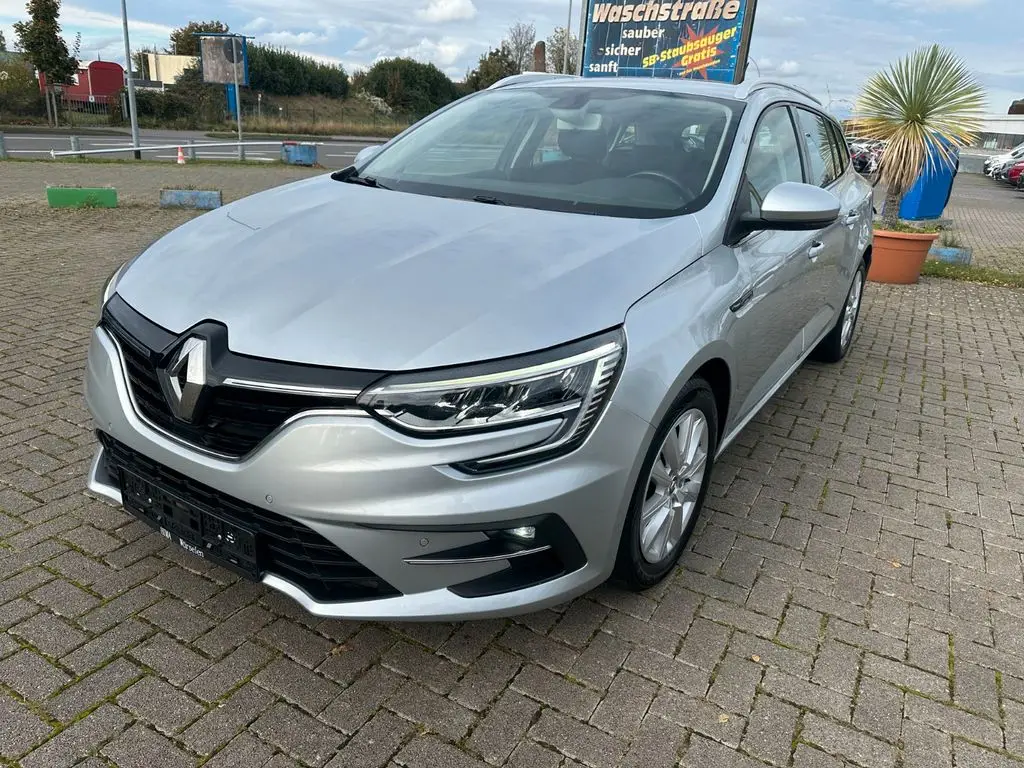 Photo 1 : Renault Megane 2021 Diesel