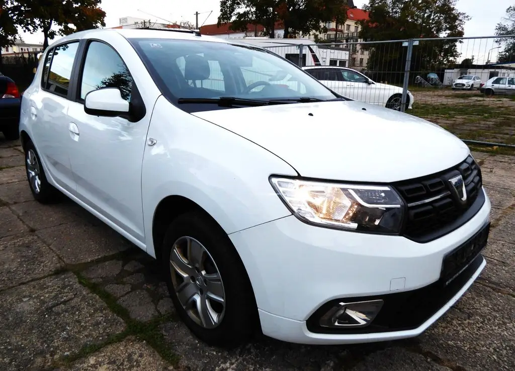 Photo 1 : Dacia Sandero 2019 Essence