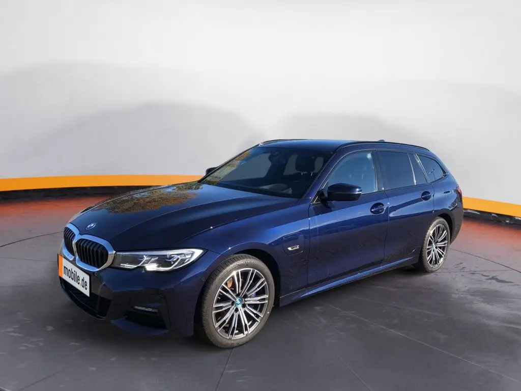 Photo 1 : Bmw Serie 3 2021 Hybrid