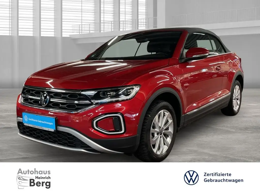 Photo 1 : Volkswagen T-roc 2023 Essence