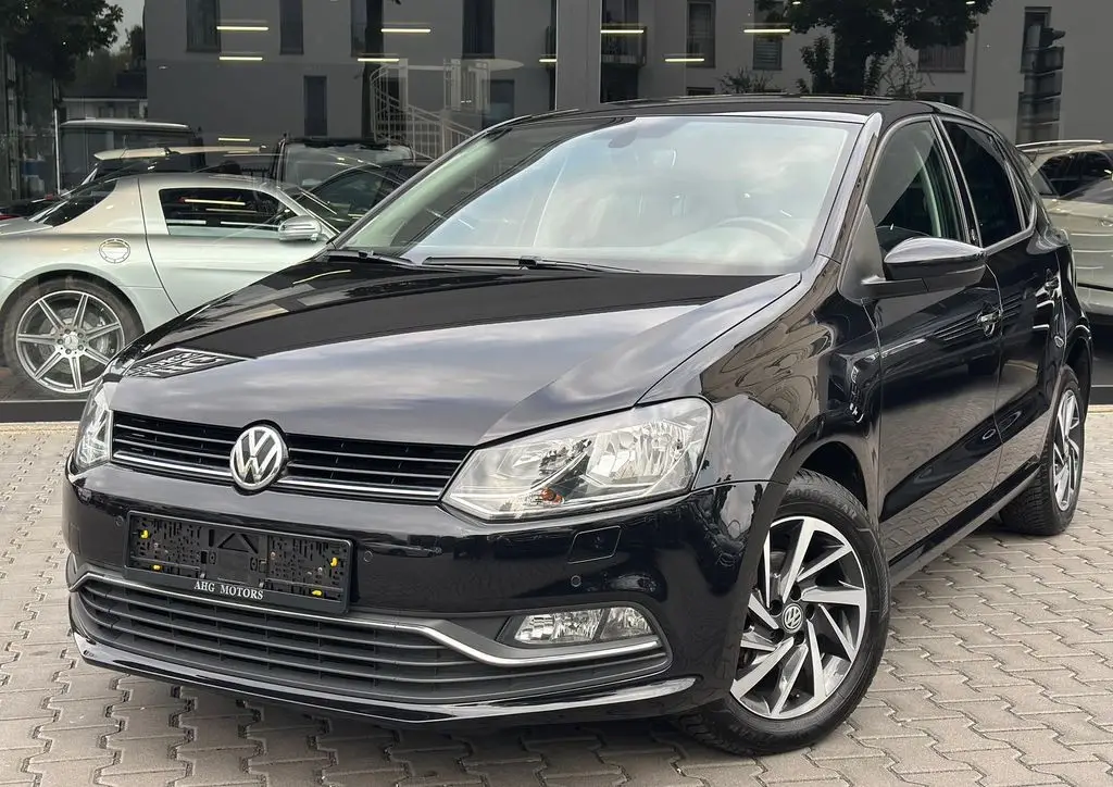 Photo 1 : Volkswagen Polo 2017 Essence