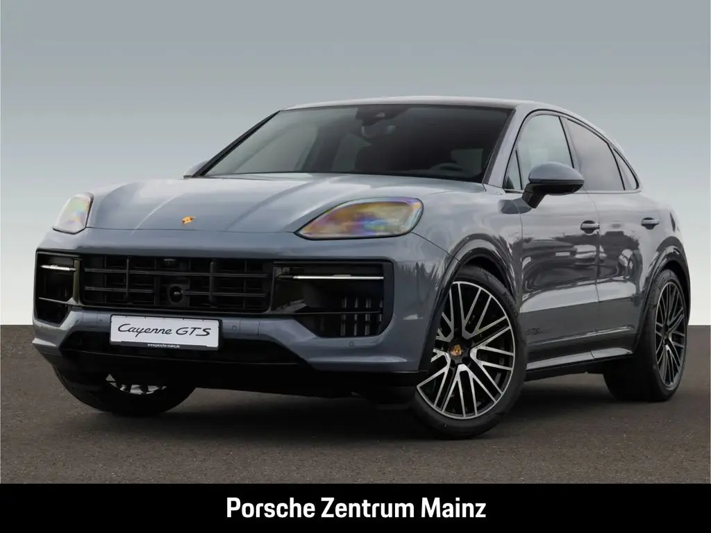 Photo 1 : Porsche Cayenne 2024 Petrol