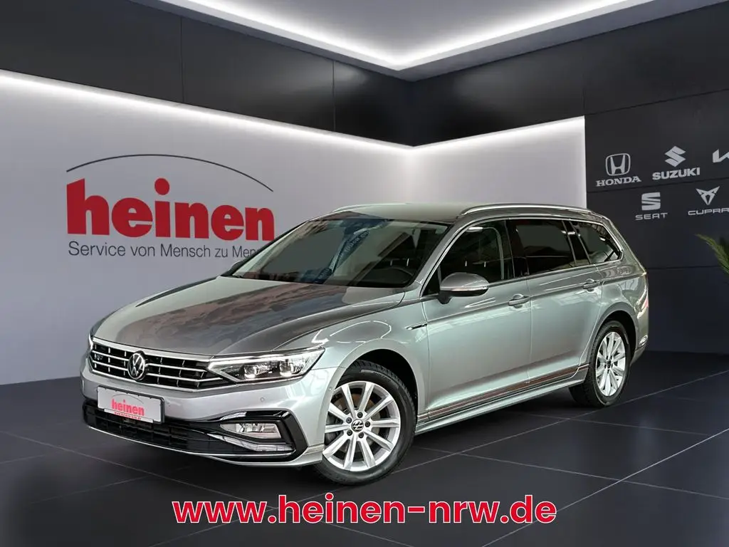 Photo 1 : Volkswagen Passat 2021 Diesel