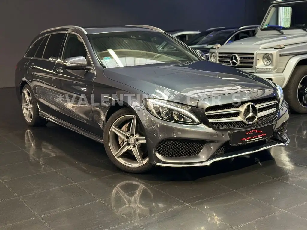 Photo 1 : Mercedes-benz Classe C 2016 Petrol