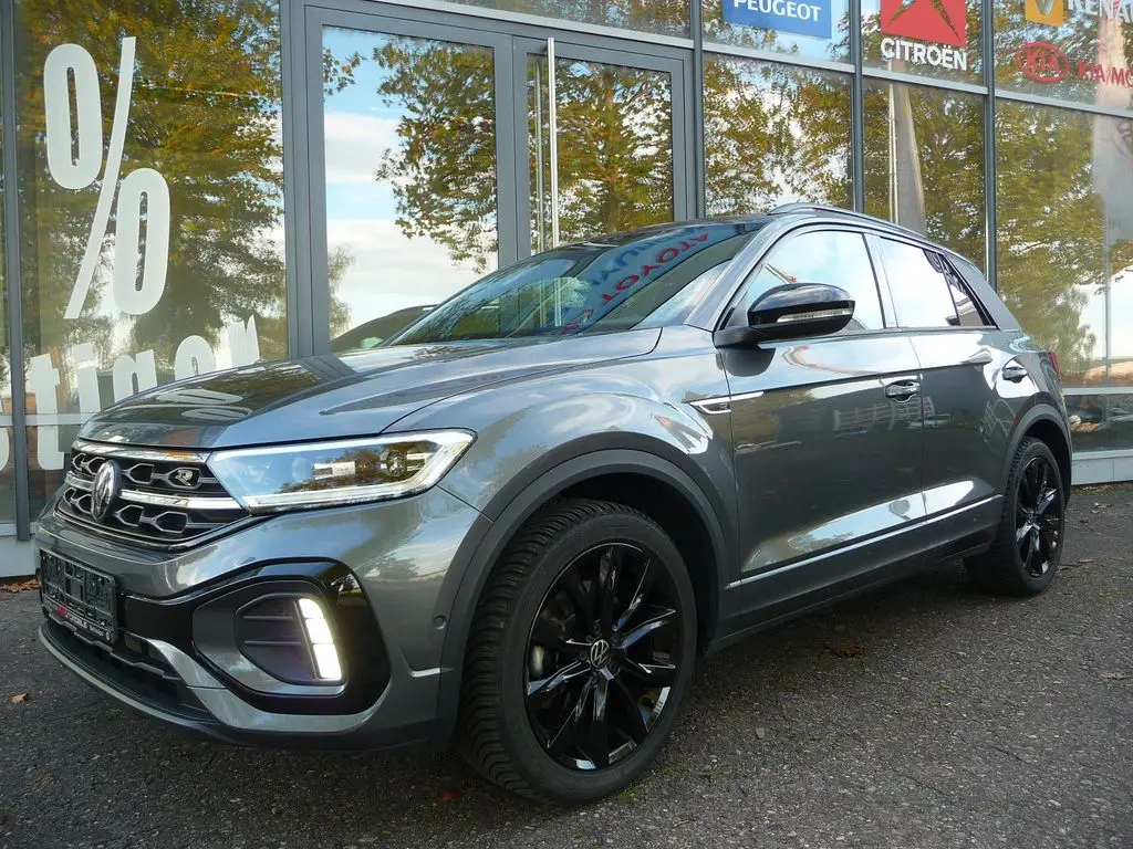 Photo 1 : Volkswagen T-roc 2024 Petrol