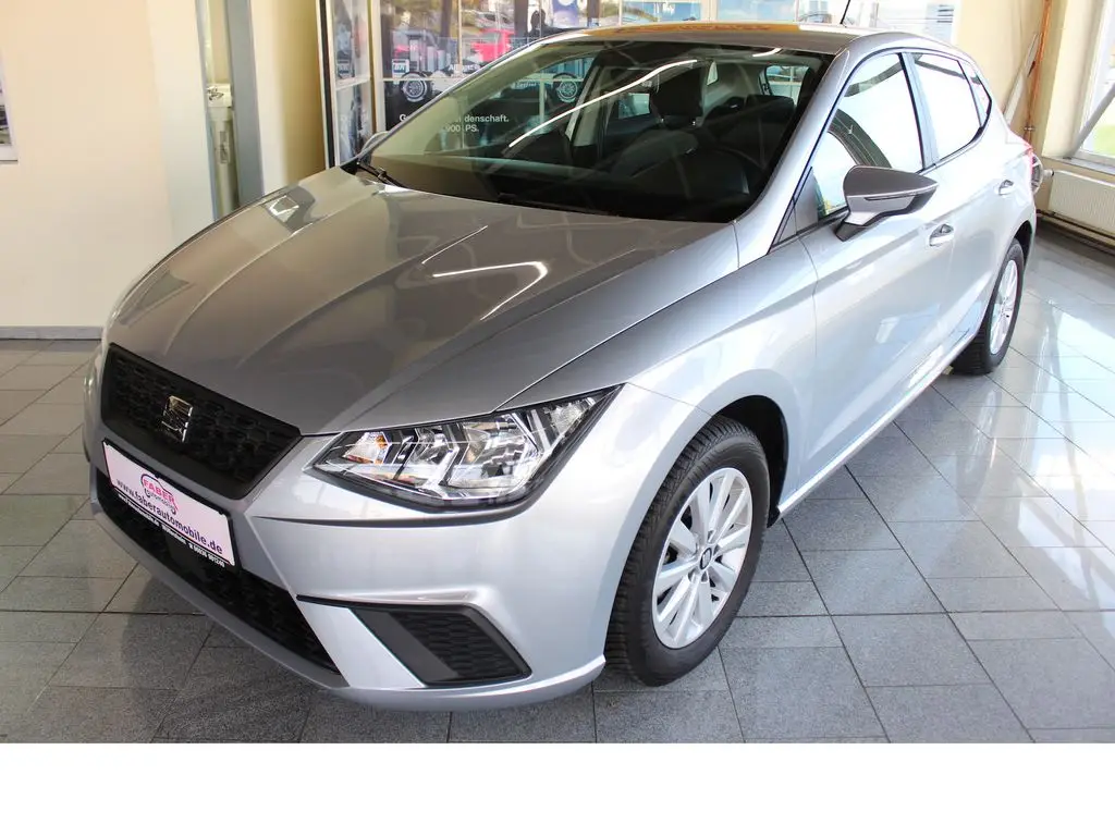 Photo 1 : Seat Ibiza 2021 Essence