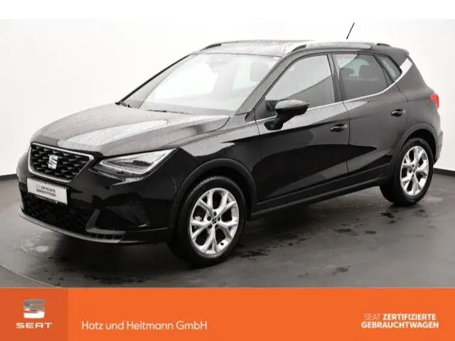 Photo 1 : Seat Arona 2024 Essence