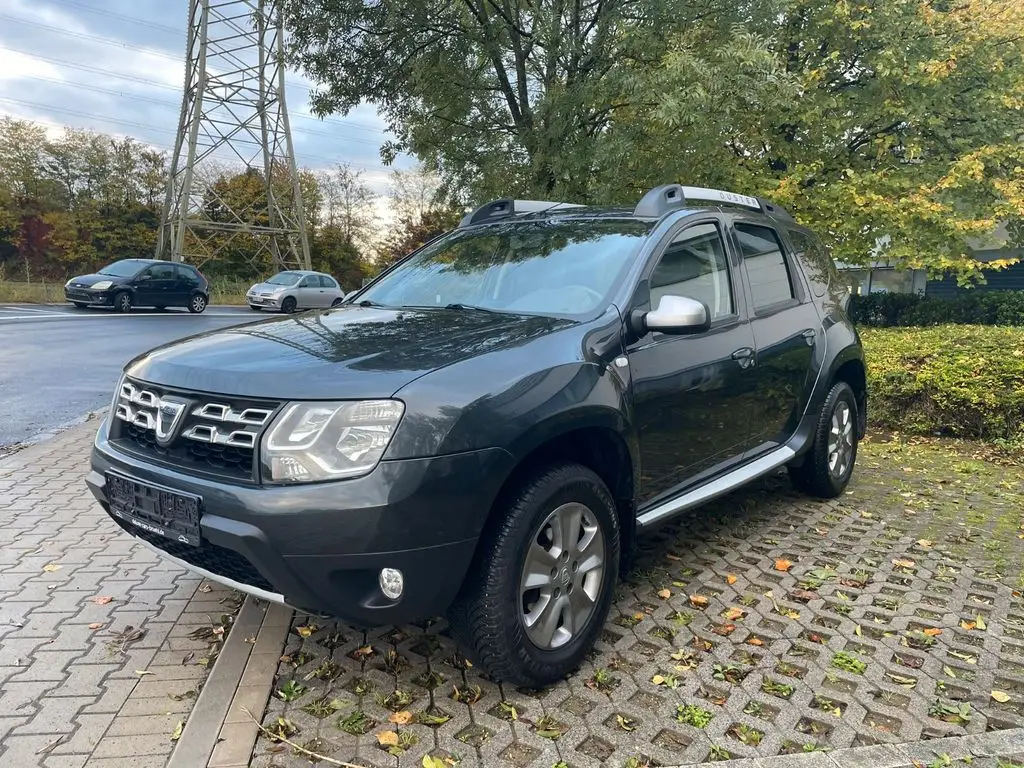 Photo 1 : Dacia Duster 2015 Petrol