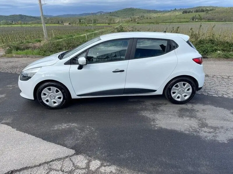 Photo 1 : Renault Clio 2015 Diesel