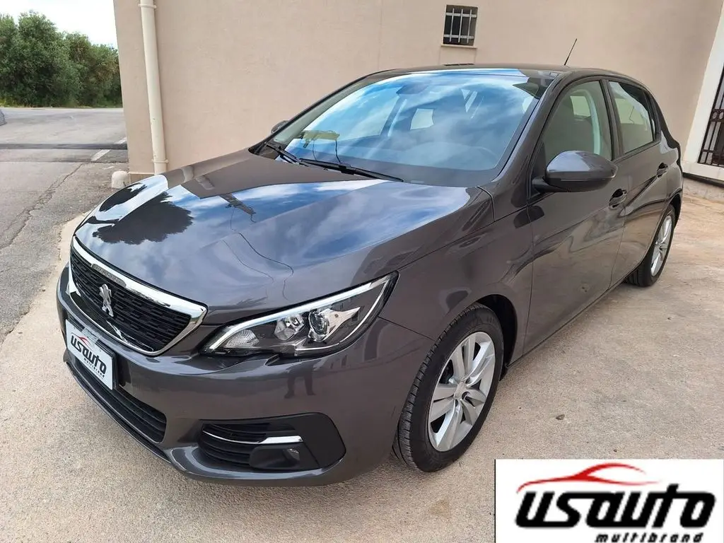 Photo 1 : Peugeot 308 2018 Diesel