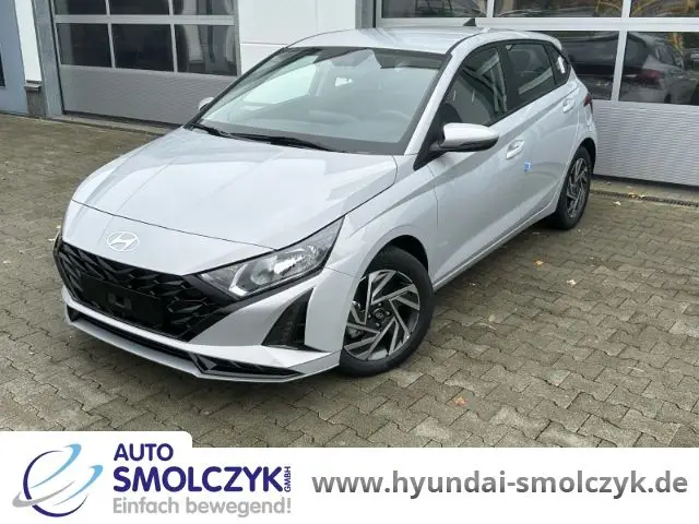 Photo 1 : Hyundai I20 2024 Petrol