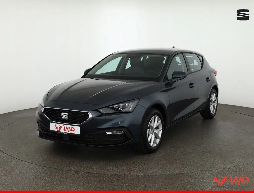 Photo 1 : Seat Leon 2024 Petrol