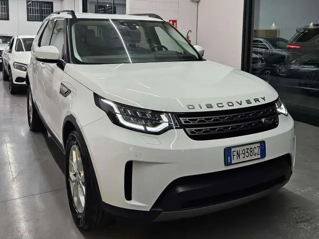 Photo 1 : Land Rover Discovery 2018 Diesel