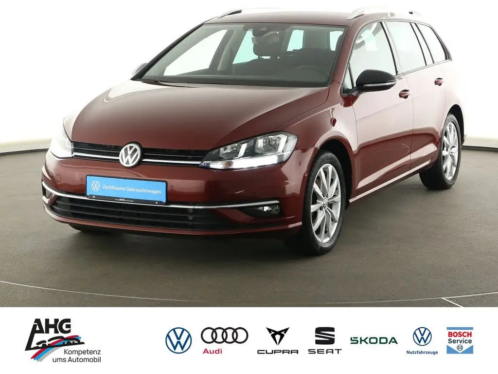 Photo 1 : Volkswagen Golf 2019 Petrol