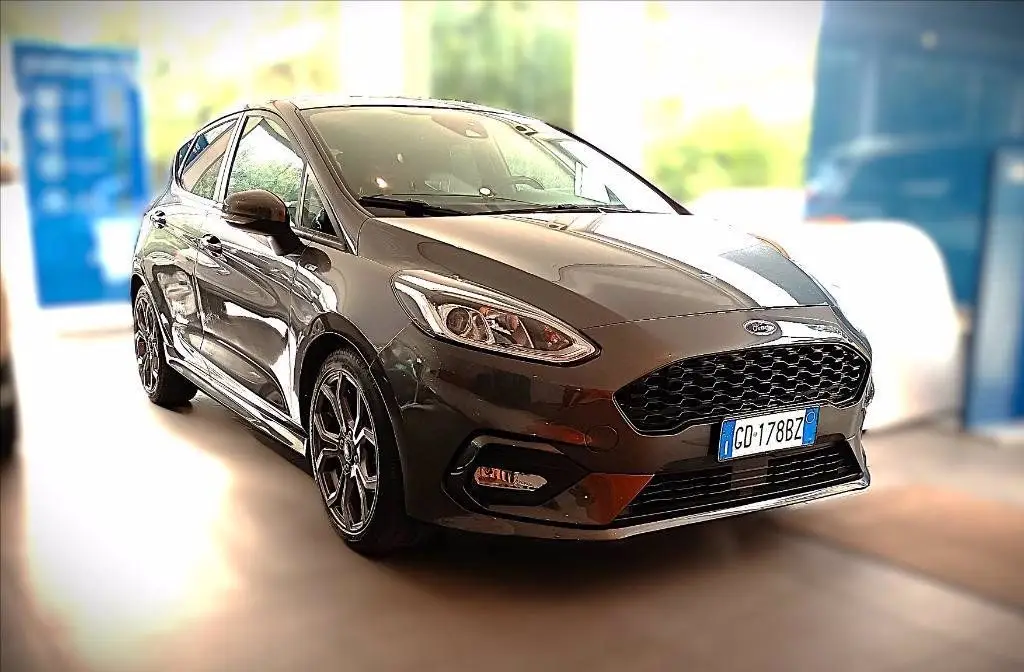 Photo 1 : Ford Fiesta 2021 Hybride